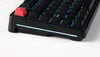 La lumière latérale du Keychron C3 Pro 8K ajoute un peu de personnalité au clavier. (Source de l'image : Keychron)