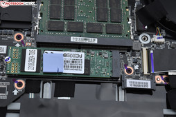 Le SSD M.2 interne(et le second slot M.2 libre).