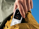 Fosi Audio adopte le design d’un Apple iPod Nano.
