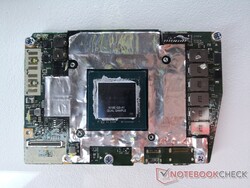 Alienware Area 51m - La carte graphique amovible (et propriétaire) DGFF Nvidia.