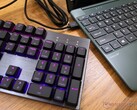 Le Cooler Master K653, lancé au prix de 149 USD, est plus léger et plus petit que la plupart des autres claviers mécaniques de taille normale