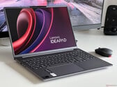 Critique du Lenovo IdeaPad Pro 5 16 G9 - L'ordinateur portable multimédia avec un écran 120 Hz et un Core Ultra 7