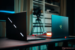 Asus ROG Zephyrus G16 et Razer Blade 16 avec l'ordinateur portable RTX 5090