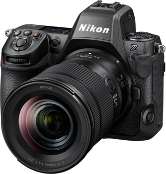 Malgré son design réduit, le Z 8 dispose toujours d'un grand viseur et d'un grand nombre de commandes et de ports. (Source de l'image : Nikon)