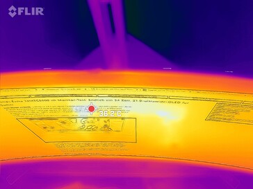 Nous mesurons jusqu'à 38 °C avec le ventilateur déjà actif