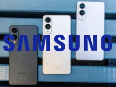 Le Galaxy S26 Edge, qui succède au Galaxy S25 Edge illustré ici, est censé remplacer le Galaxy S26 Plus. (Source de l&#039;image : Notebookcheck, Samsung, édité)