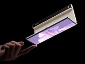 Comme le Huawei Mate Xs 2 illustré, l'iPhone Fold Apple aura un écran qui se plie vers l'extérieur. (Image : Huawei)