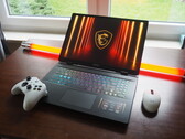 Zen 4 à la limite : MSI Crosshair A17 HX gaming laptop avec Ryzen 9 8940HX testé