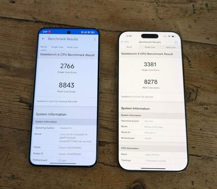 Xiaomi 15S Pro avec Xring O1 vs Apple iPhone 16 Pro Max avec A18 Pro. (Source de l'image : Max Weinbach sur X)