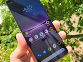 Le Xperia 1 IV est un smartphone exceptionnel apparemment freiné par le Snapdragon 8 Gen 1. (Image source : NotebookCheck)