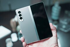 Samsung recueillerait des données sur les acheteurs de pièces détachées, y compris par l'intermédiaire de magasins tiers. (Image : Onur Binay)