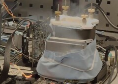 Une puce sans nom de Rocket Lake-S a été impliquée dans un overclocking extrême. (Source de l&#039;image : @PttpcWorld)