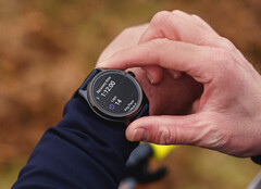 La TicWatch Pro 5 sera une évolution du design de son prédécesseur. (Source de l'image : Amazon Canada)