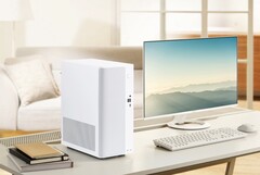 La mini-tour Asus V500 est disponible en blanc ou en noir, avec des finitions en bois.