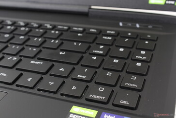 Les touches du Numpad sont plus douces et moins bruyantes que les touches principales du clavier QWERTY