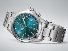 La Seiko Prospex Alpinist (numéro de modèle SPB507, sur la photo) a un cadran bleu. Les deux autres modèles ont un cadran noir et vert. (Source de l'image : Seiko)