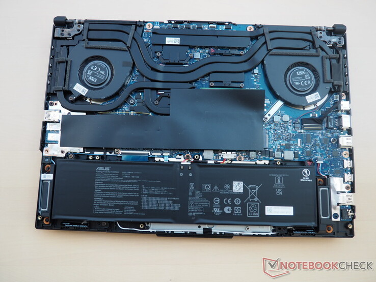 Test de l'Asus TUF Gaming A16 Advantage Edition PC portable de jeu