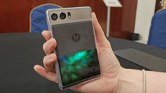 Le concept actuel de smartphone enroulable de Motorola. (Source de l'image : Notebookcheck)