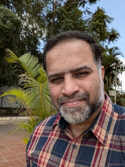 Selfie in Photo mode