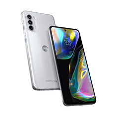 Le Moto G82 5G est disponible au lancement en gris météorite et en lys blanc. (Image source : Motorola)