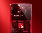 La puce Snapdragon de Qualcomm à l'intérieur d'un smartphone semi-transparent (Image Source : Qualcomm)