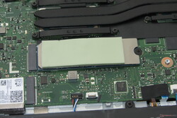 Le SSD 660p d'Intel est équipé d'un coussin thermique