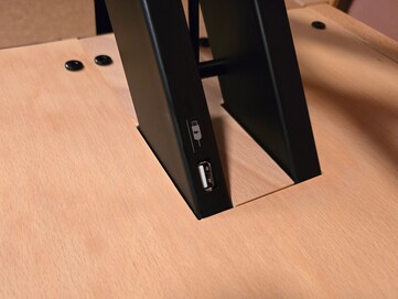 Le port USB-A permet d'alimenter une tablette ou un smartphone.
