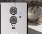 Un dessin et une vidéo conceptuelle non officielle montrent le Sony Xperia PRO I-II avec deux capteurs de 1 pouce. (Source de l'image : Multi Tech Media/Unsplash - édité)