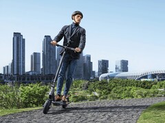 Le Xiaomi Electric Scooter 4 Ultra est équipé d&#039;un moteur de 500W avec une puissance de pointe de 940W. (Source de l&#039;image : Xiaomi)