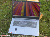 Lenovo IdeaPad 3 17ABA7 en test