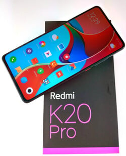 En test : le Xiaomi Mi 9T Pro (Redmi K20 Pro). Modèle de test aimablement fourni par TradingShenzhen.