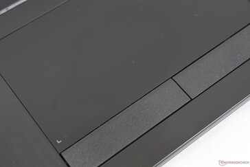 La surface du pavé tactile est plus collante que sur la plupart des autres ordinateurs portables
