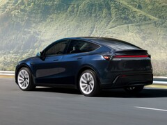 Model Y bleu foncé métallisé