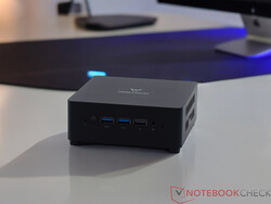 Minisforum Venus Series UN100D en revue - fourni par Minisforum