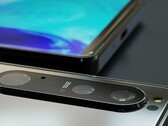 La troisième tentative de Sony sur le Xperia 1 devrait comporter une caméra périscope, ainsi qu'une caméra primaire de 50 MP. (Source de l'image : LetsGoDigital &amp; Concept Creator)