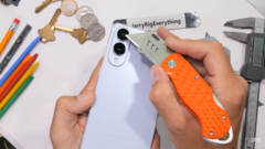 Le S25 Edge. (Image source : JerryRigEverything via YouTube)