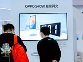 OPPO annonce le SuperVOOC 240W en Chine. (Source : Digital Chat Station via Weibo)