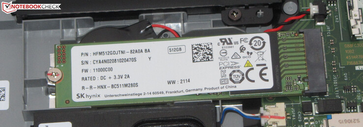 Un SSD sert de lecteur système.