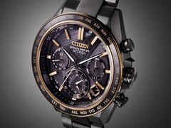 La collection Light in Black de Citizen comprend une montre GPS Attesa Satellite Wave