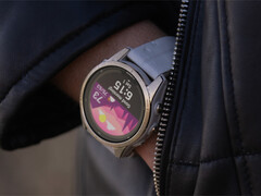 La Fenix 7 Pro est l&#039;un des nombreux appareils pouvant recevoir la version bêta 23.22. (Image source : Garmin)