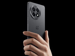 Le OnePlus 13R sera disponible en Nebula Noir et Astral Trail (Image source : OnePlus)