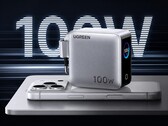 Le nouveau Ugreen Nexode Pro 100 W dispose de quatre ports et d'un écran intelligent