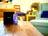 Le Vivo X300 FE est compact et de grande qualité, sans pour autant vous ruiner.