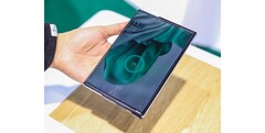 Un smartphone enroulable qui pourrait bientôt voir le jour. (Source : OPPO)