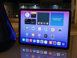 Apple critique de l'iPad Air 11 (2025) Apple critique de l'iPad Air 11 (2025)