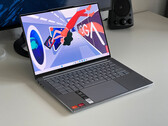 Test du Lenovo Yoga Slim 7 14 G8 AMD : processeur Zen4 personnalisé et superbe OLED 2.9K