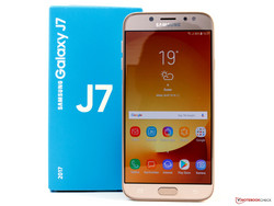 Test: Samsung Galaxy J7 (2017) Duos SM-J730F