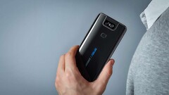 Le Zenfone 6 est doté d'un module de caméra rotatif unique en son genre. (Source : First Post)