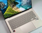 Test de l'Asus Zenbook 14 UX3480 : excellent PC portable OLED pour un usage quotidien à partir de 799 $
