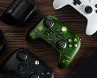 La manette 8BitDo Ultimate 3-mode pour Xbox (photo) se connecte aux consoles Xbox via un câble USB. (Source de l'image : 8BitDo)